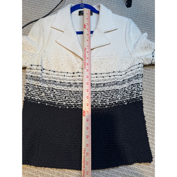 St. John Knits Ombre Colorblock Wool Blend Jacket Cream Black Size 10 Made USA - Picture 9 of 9